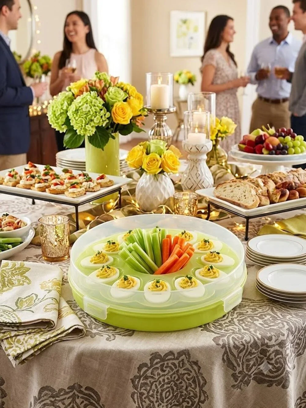Round Pastel Green Deviled Egg Carrier with Locking Lid – Holds 12 Eggs